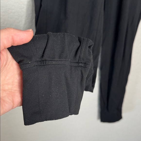 Lululemon Ready to Rulu Jogger Pants Black Size 2 Track Pants Athleisure - Picture 4 of 8